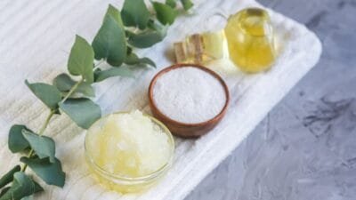 دليل شامل لتقشير الجسم الفوائد والطرق 14 تقشير الجسم